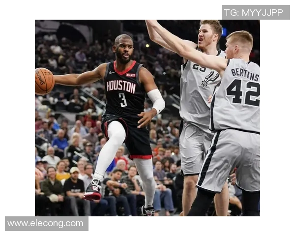 火箭与马刺激战正酣直播比分实时更新尽在掌握